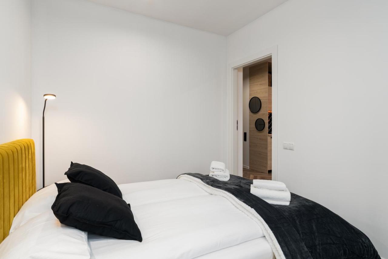 Loft Style Apartment Opienskiego Close To The Zurawiniec Nature Reserve By Noclegi Renters פוזנן מראה חיצוני תמונה